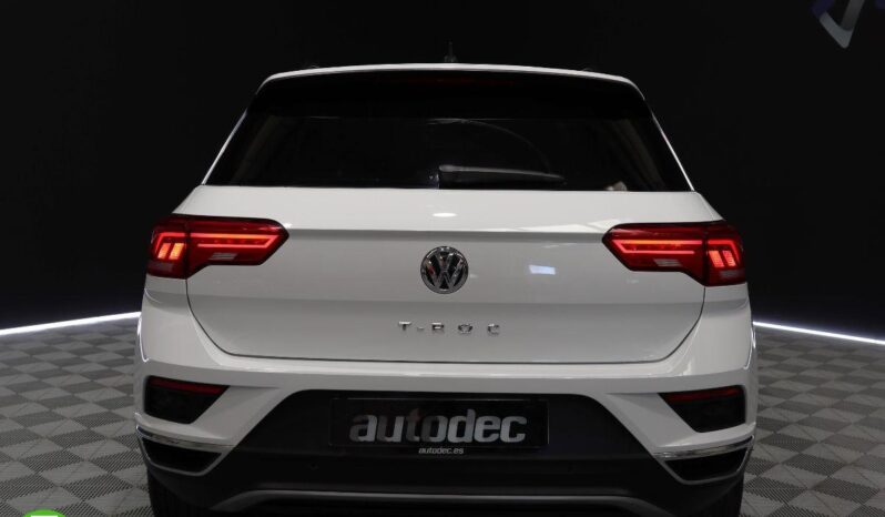 VOLKSWAGEN – T-Roc – Advance 1.0 TSI 85 kW lleno