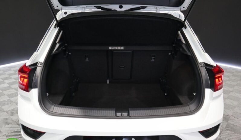 VOLKSWAGEN – T-Roc – Advance 1.0 TSI 85 kW lleno