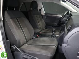 VOLKSWAGEN – T-Roc – Advance 1.0 TSI 85 kW lleno