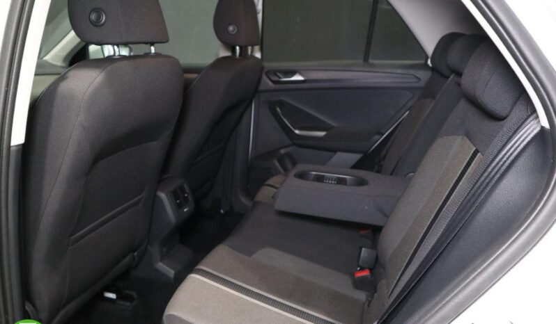 VOLKSWAGEN – T-Roc – Advance 1.0 TSI 85 kW lleno