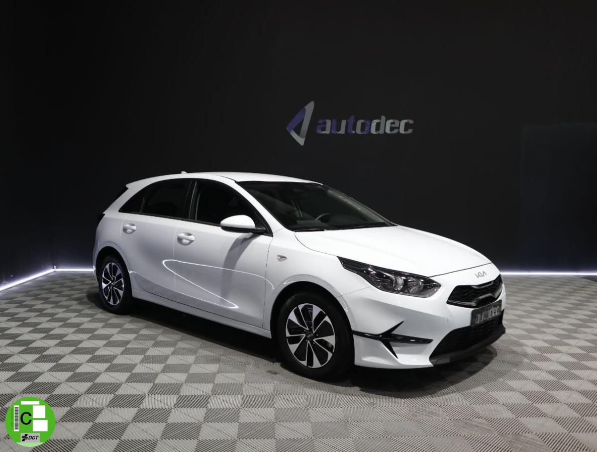 KIA – cee’d – 5p 1.0 T-GDi Concept 73 kW