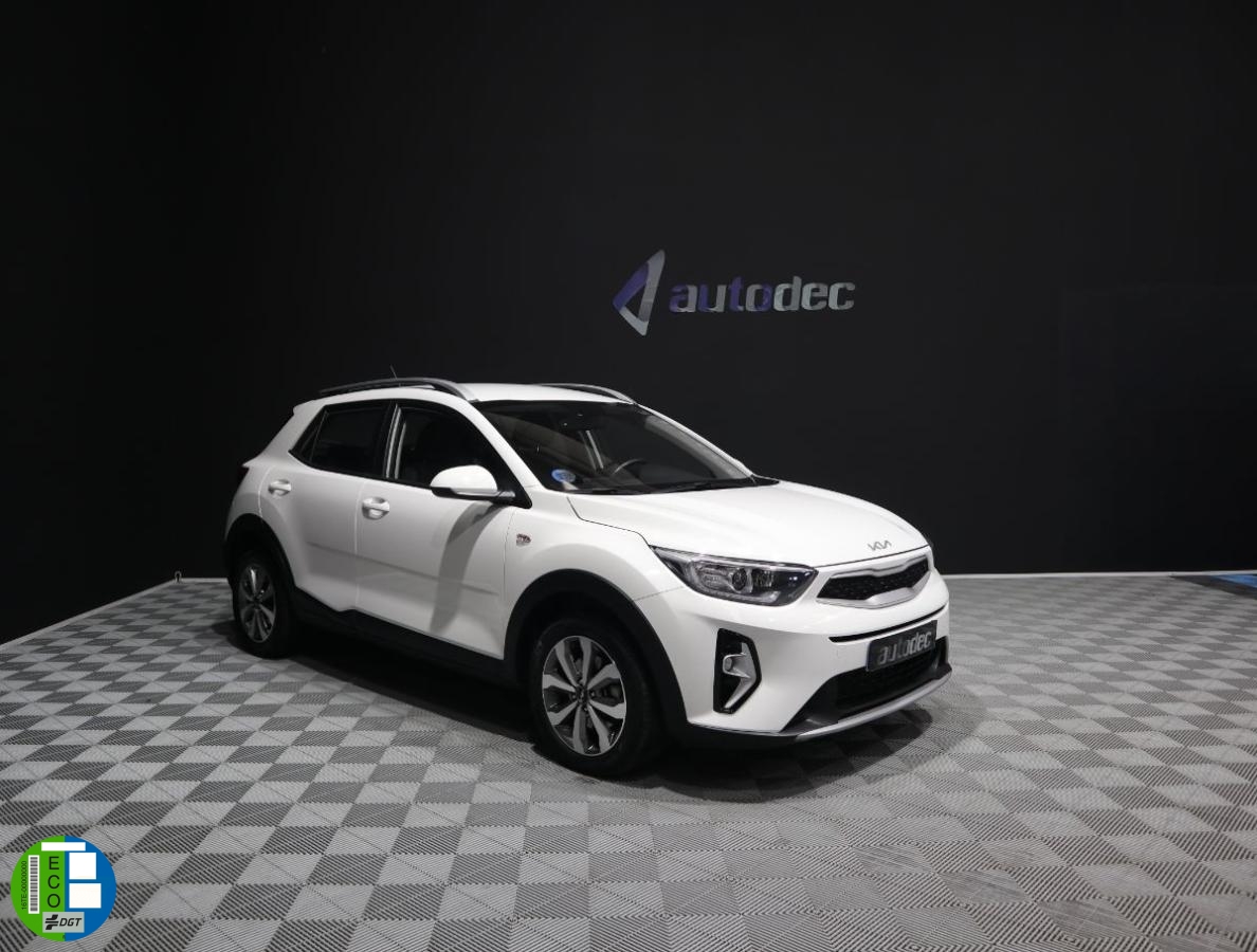 KIA – Stonic – 1.0 T-GDi MHEV iMT 74 kWConcept